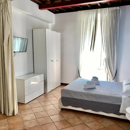 Apartment Relais Cavour 133 *
