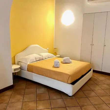 Relais Cavour 133 *