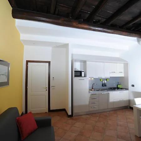 Relais Cavour 133 Apartment Rome